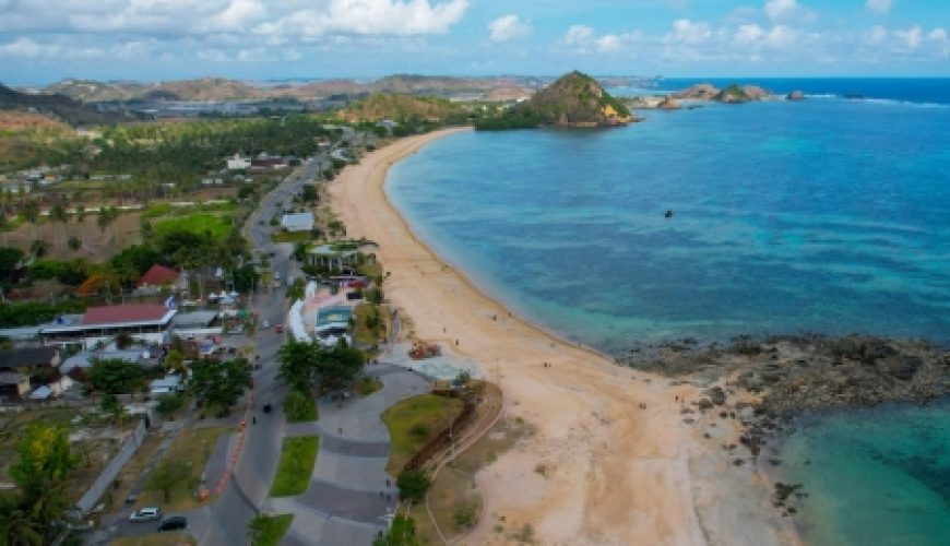 Kuta Lombok Beach